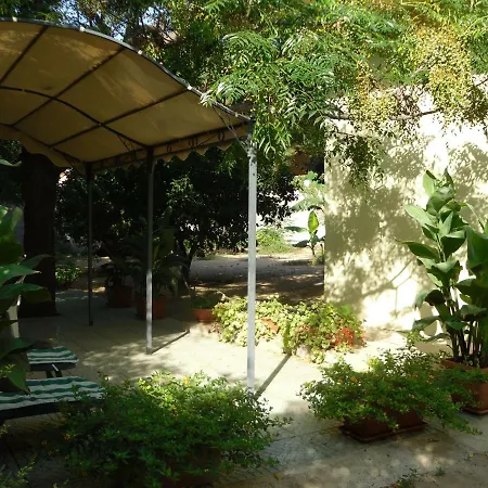 Villletta Indipendente A 300 Metri Dal Mare Holiday home Solanas (Cagliari)